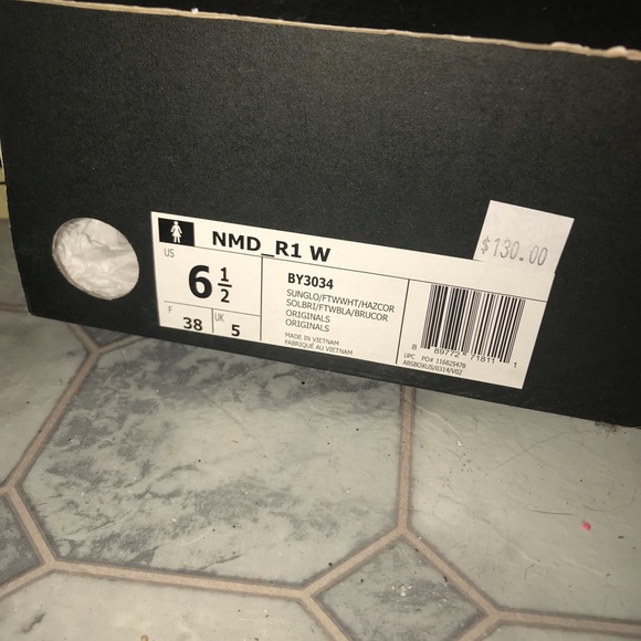 Adidas coral nmd - Picture 7 of 8